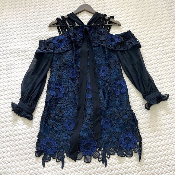 NWT Self Portrait Navy 3D Cold Shoulder Floral Guipure LACE Mini Dress Sz 8 - Picture 4 of 14
